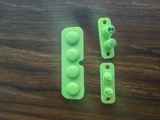 Des boutons en silicone SR2, SR3 pour le technicien de réparation pour réparer le contrôleur SR2, SR3
