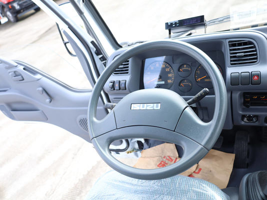 Camion frigorifique QINGLING avec groupe frigorifique THERMO KING RV380 pour le transport de nourriture, viande et poisson, NKR congélateur 5 tonnes